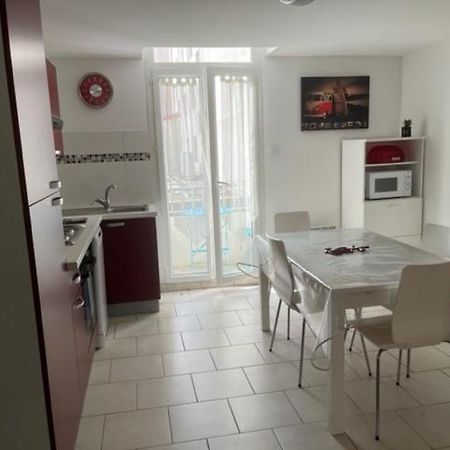 Villa Magali - Appartement Climatise T3 Duplex - Grau-Du-Roi - Hypercentre 20 M De La Plage 勒格罗-迪鲁瓦 外观 照片
