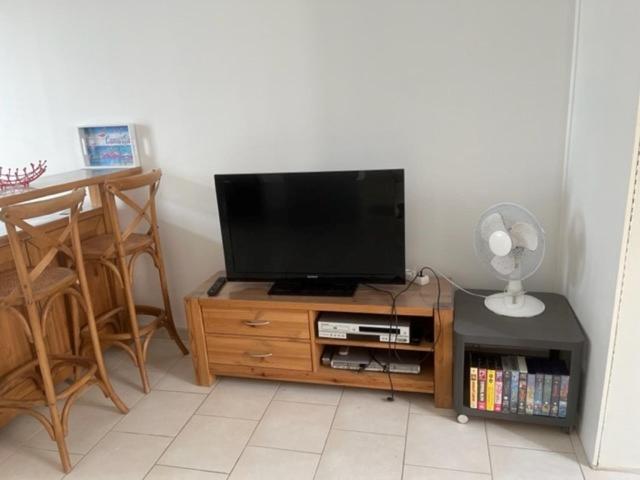 Villa Magali - Appartement Climatise T3 Duplex - Grau-Du-Roi - Hypercentre 20 M De La Plage 勒格罗-迪鲁瓦 外观 照片